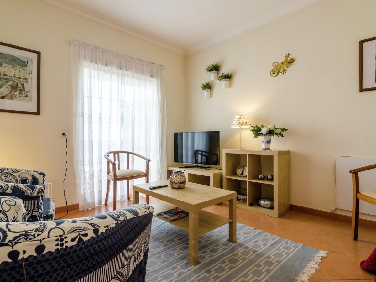 This Warm And Comfortable Apartment Lagos Bilik gambar